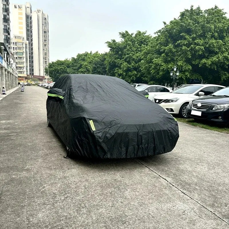 Capa Automotiva Universal - Proteção Completa Contra Sol, Poeira e Chuva com Tiras Refletivas